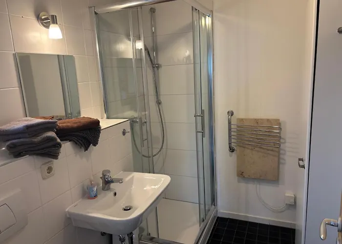 Tiny Am Rennsteig Mit Kamin Und Garten, Hunde Willkommen Chalet *